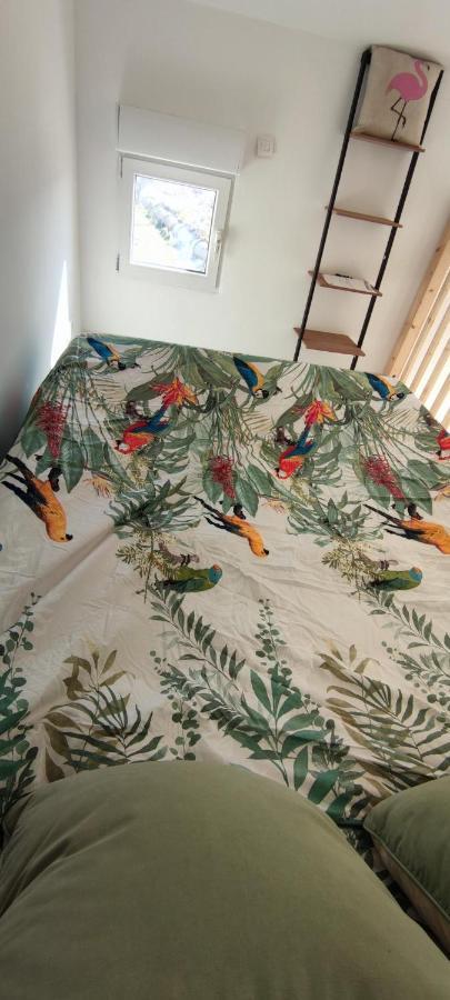 Appartement Au Coeur Des Rizieres Salin-de-Giraud Luaran gambar