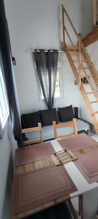 Appartement Au Coeur Des Rizieres Salin-de-Giraud Luaran gambar